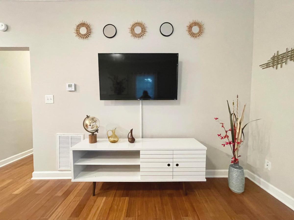 * Lux Modern Retreat * Downtown * King Beds * Apartment Durham Bagian luar foto